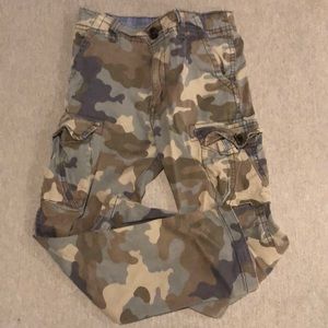 Boy’s Cat & Jack Fatigue Pants (6)